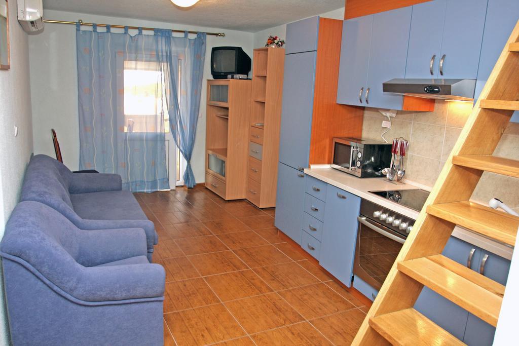 מאקרסקה Apartmani Paula מראה חיצוני תמונה